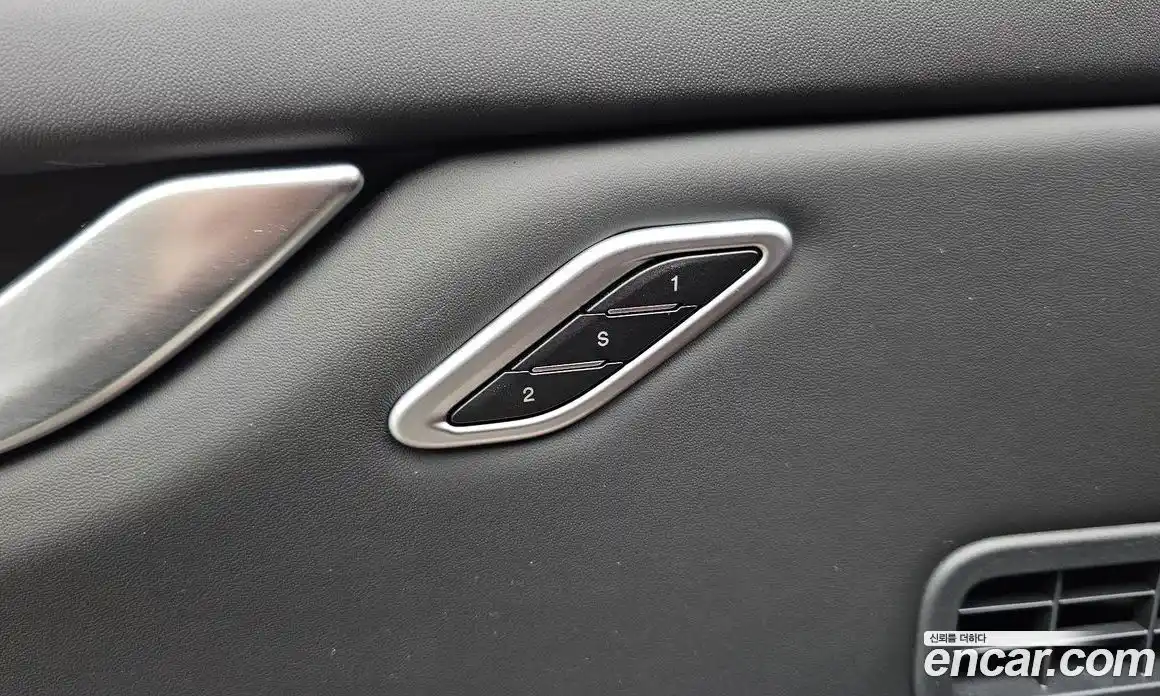 Maserati Ghibli 2023 2.0 гидро, фото 27
