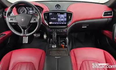 Maserati Ghibli 2023 2.0 гидро, миниатюра 9