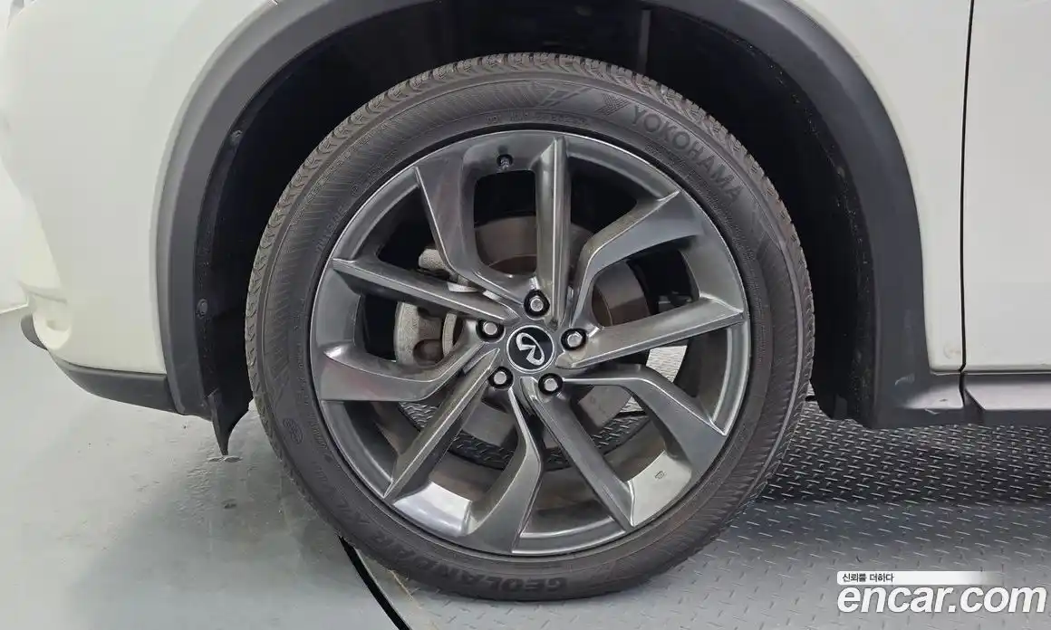 Infiniti QX50 2019 2.0 гидро, фото 5