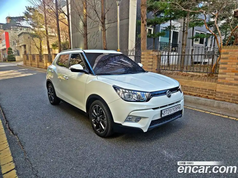 SsangYong TIBOLI 2015 1.6 автомат (гидро), фото 3