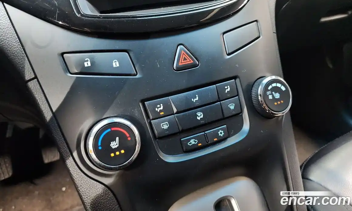 Chevrolet Orlando 2012 2.0 автомат (гидро), фото 16