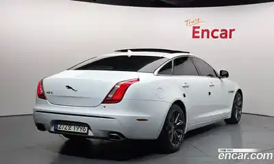 Jaguar XJ 2013 3.0 гидро, миниатюра 2
