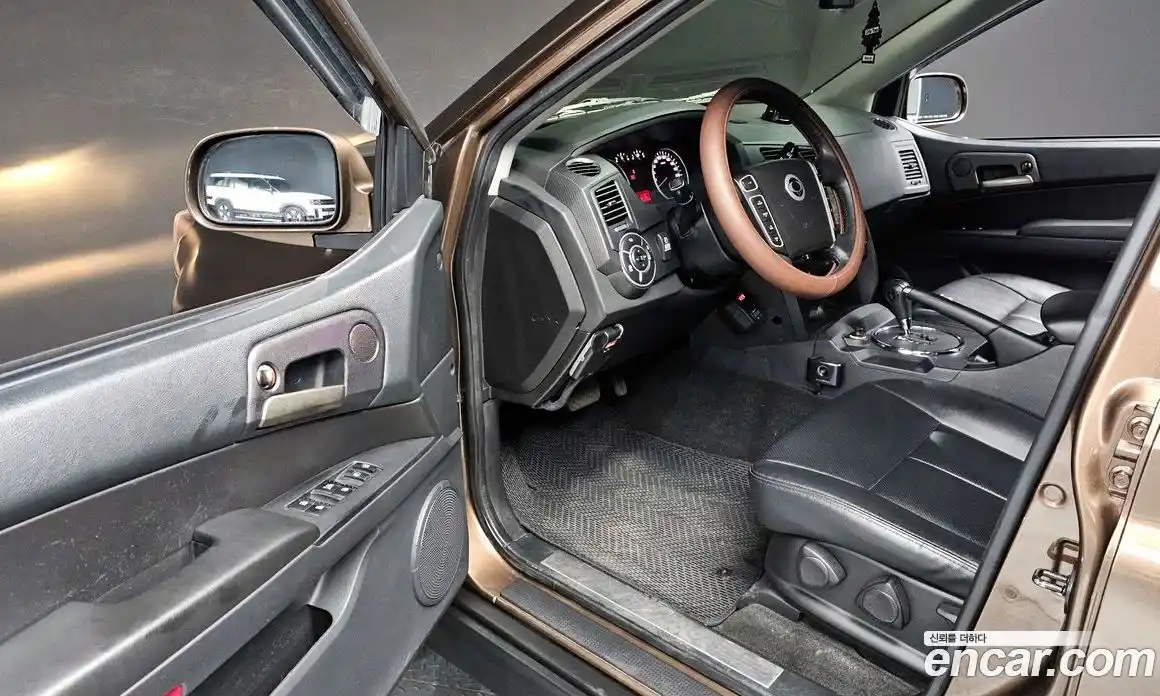 SsangYong Korando 2014 2.0 автомат (гидро), фото 11