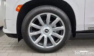 Cadillac Escalade 2023 6.2 гидро, миниатюра 5