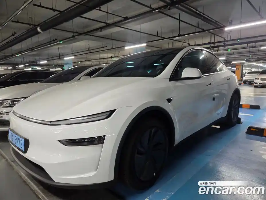 Tesla Model Y 2025 гидро, фото 4