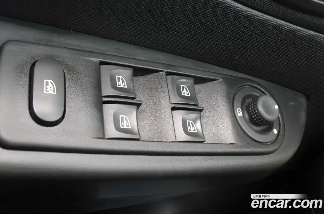 Renault QM3 2016 1.5 гидро, фото 17
