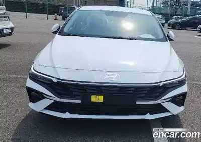 Hyundai Avante, 2025, 1 км