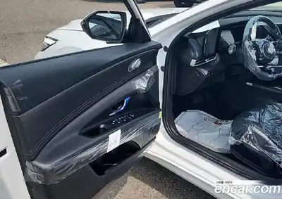 Hyundai Avante 2025 1.6 автомат (гидро), миниатюра 4