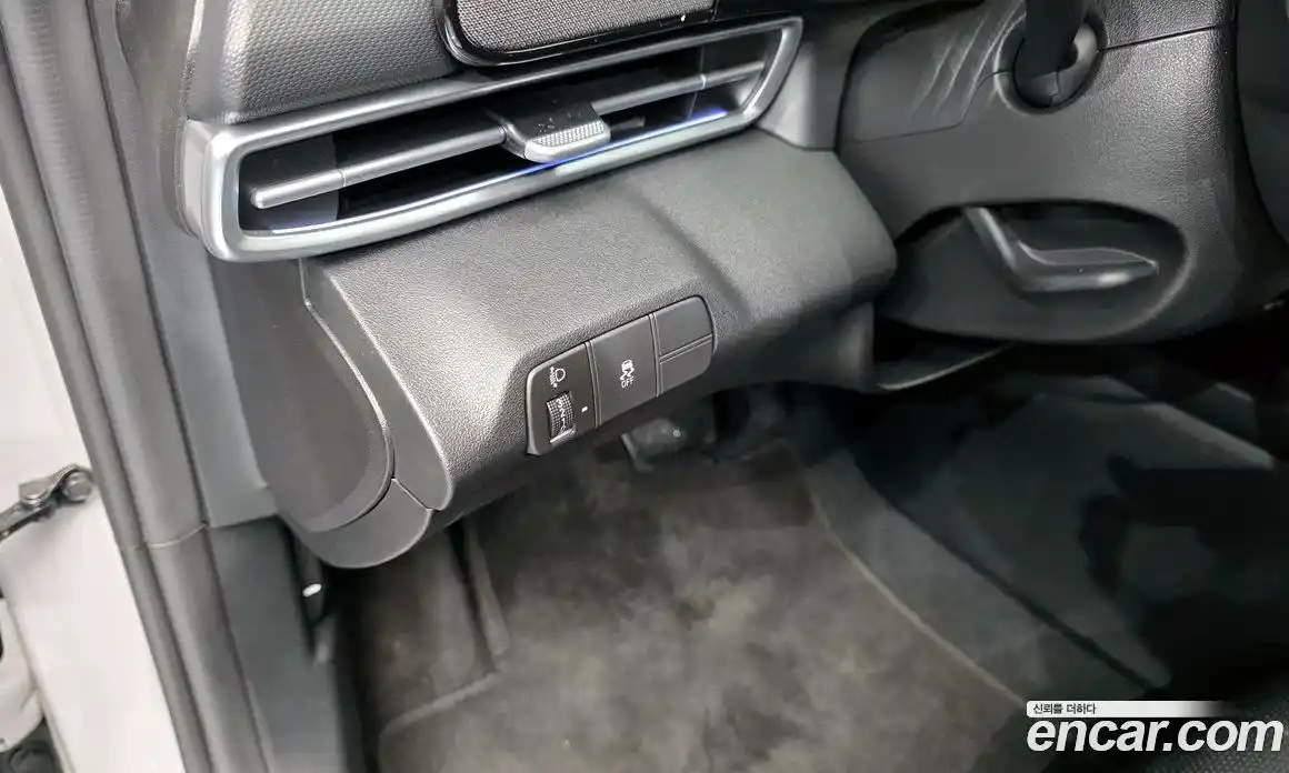 Hyundai Avante 2025 1.6 автомат (гидро), фото 24