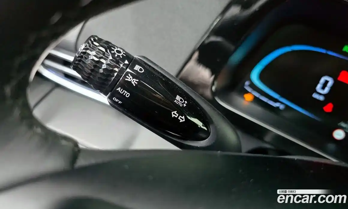 Hyundai Avante 2025 1.6 автомат (гидро), фото 27