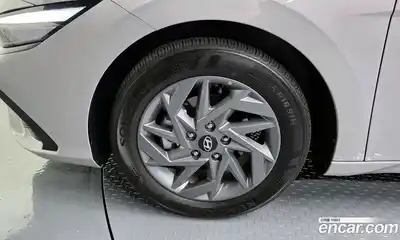 Hyundai Avante 2025 1.6 автомат (гидро), миниатюра 5