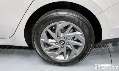 Hyundai Avante 2025 1.6 автомат (гидро), миниатюра 7