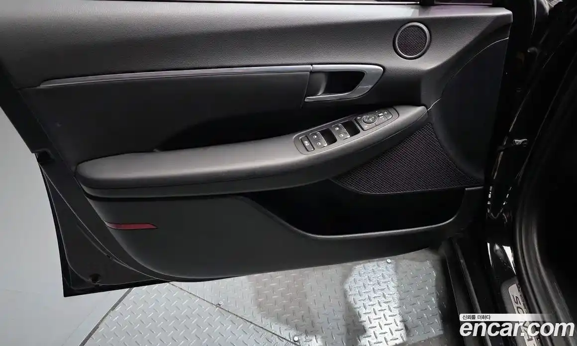 Hyundai Sonata 2019 2.0 автомат (гидро), фото 14
