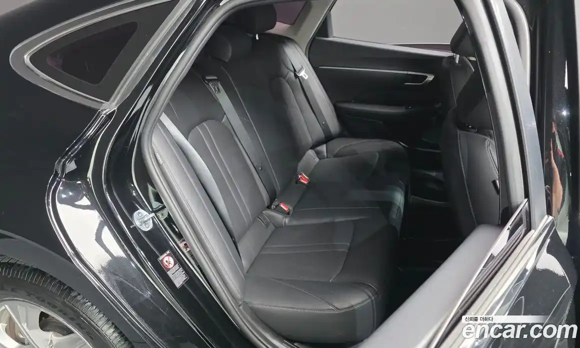 Hyundai Sonata 2019 2.0 автомат (гидро), фото 16