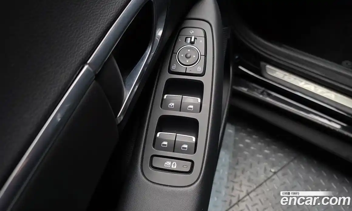 Hyundai Sonata 2019 2.0 автомат (гидро), фото 20
