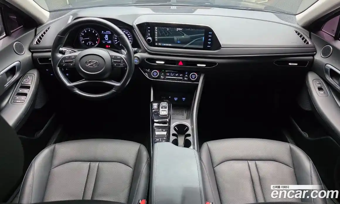 Hyundai Sonata 2019 2.0 автомат (гидро), фото 10
