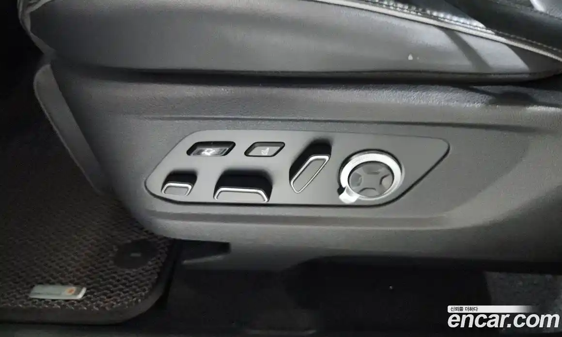 Hyundai Palisade 2023 2.2 автомат (гидро), фото 32