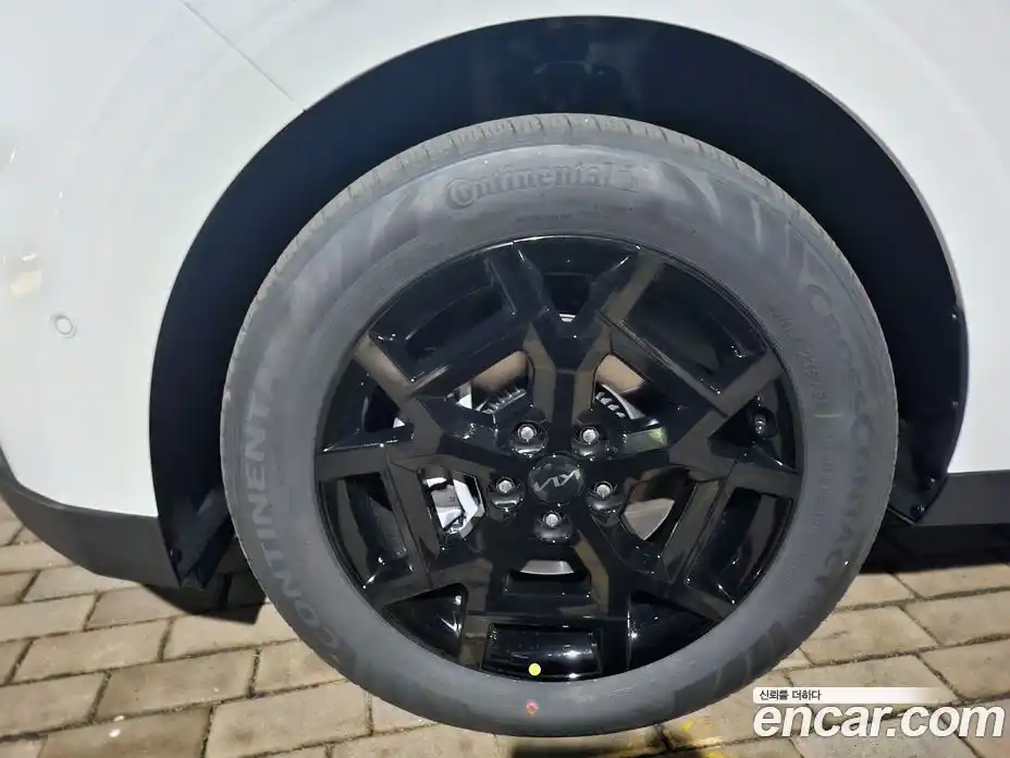 Kia Carnival 2026 1.6 автомат (гидро), фото 6