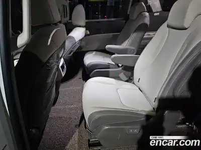 Kia Carnival 2026 1.6 автомат (гидро), миниатюра 9