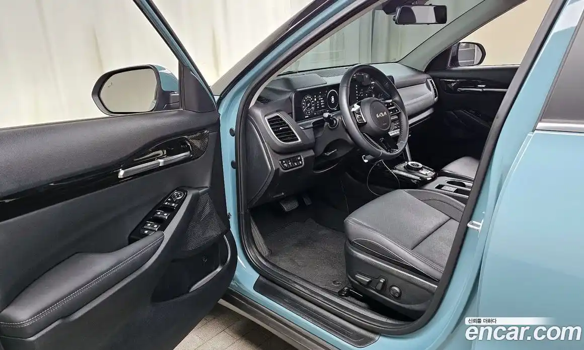 Kia Seltos 2023 1.6 автомат (гидро), фото 13