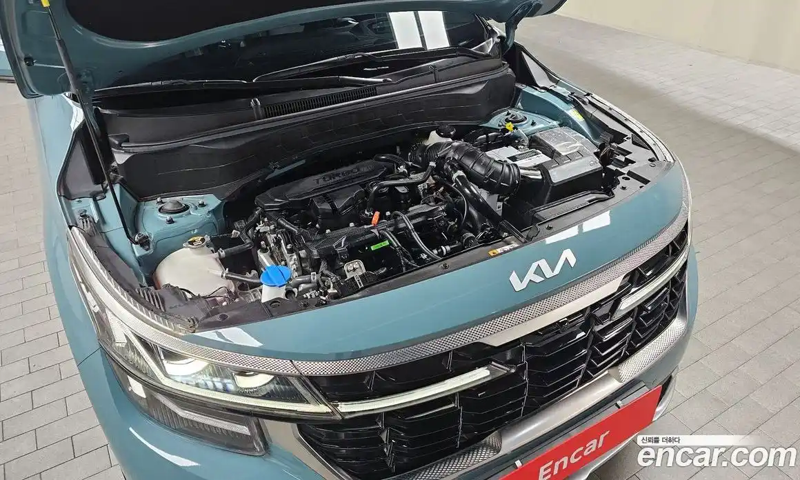 Kia Seltos 2023 1.6 автомат (гидро), фото 6