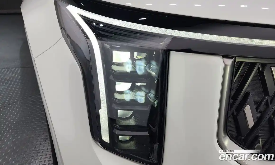 Kia Carnival 2025 2.2 автомат (гидро), фото 8