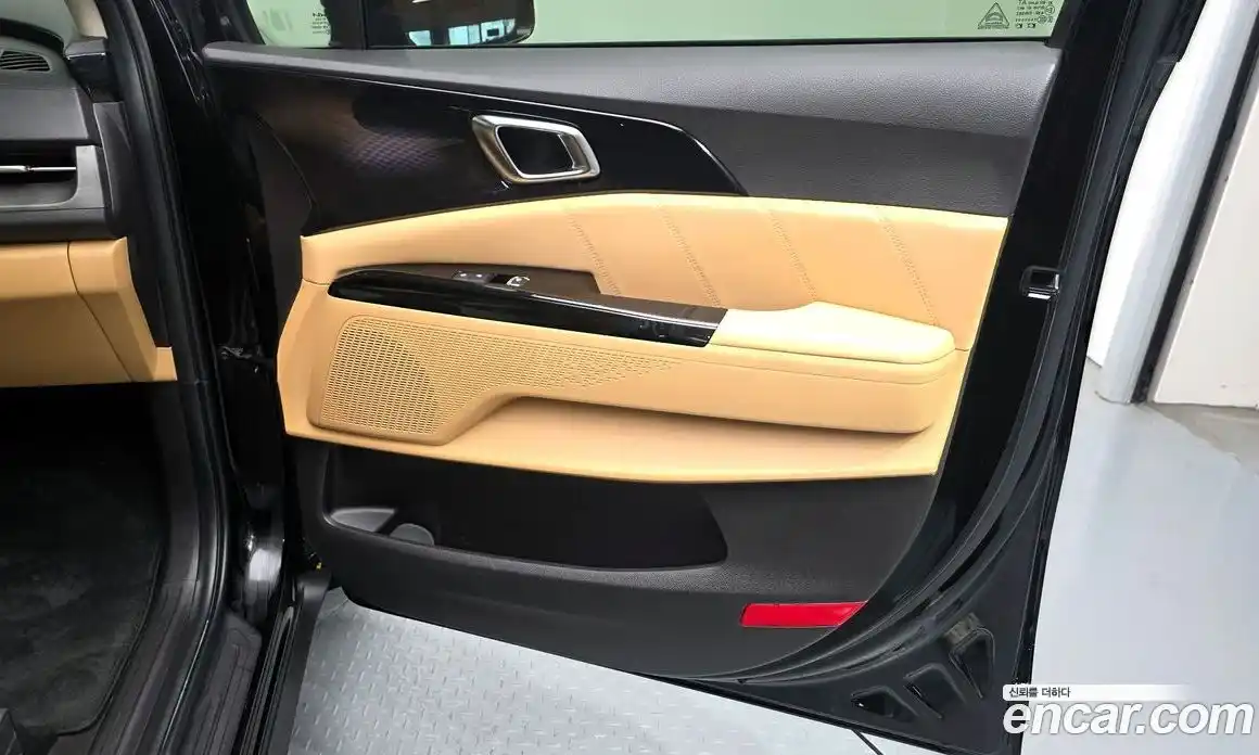 Kia Carnival 2022 2.2 автомат (гидро), фото 15