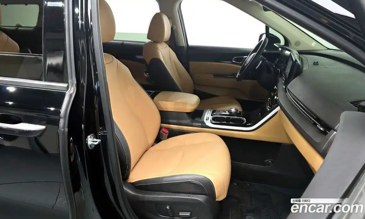 Kia Carnival 2022 2.2 автомат (гидро), фото 16