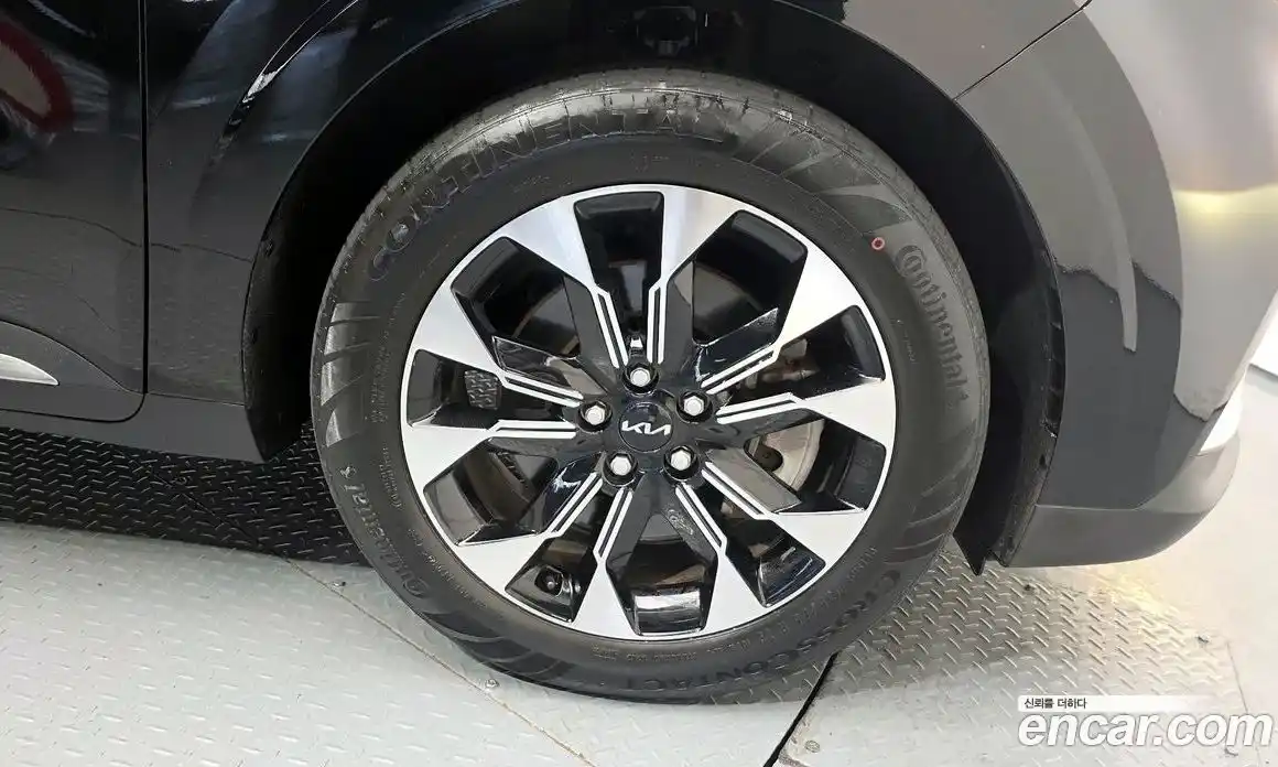 Kia Carnival 2022 2.2 автомат (гидро), фото 7