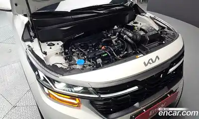 Kia Seltos 2025 1.6 автомат (гидро), миниатюра 6