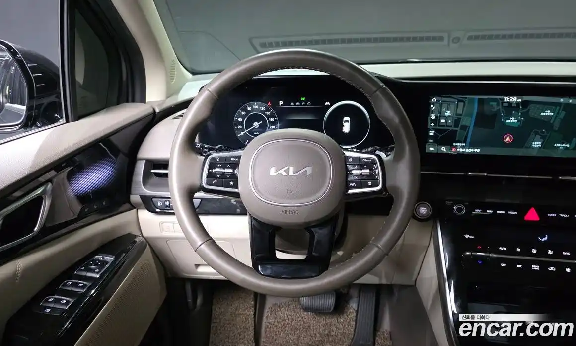 Kia Carnival 2023 3.5 автомат (гидро), фото 19