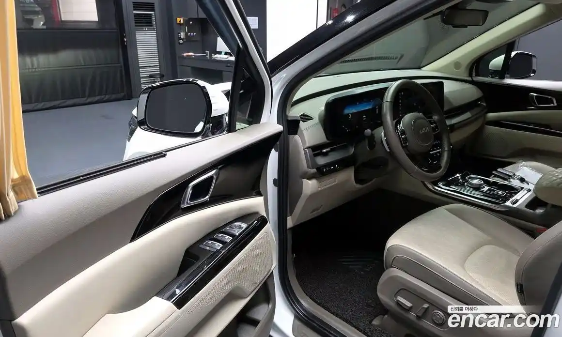 Kia Carnival 2022 3.5 автомат (гидро), фото 13