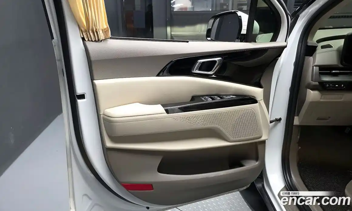 Kia Carnival 2022 3.5 автомат (гидро), фото 15