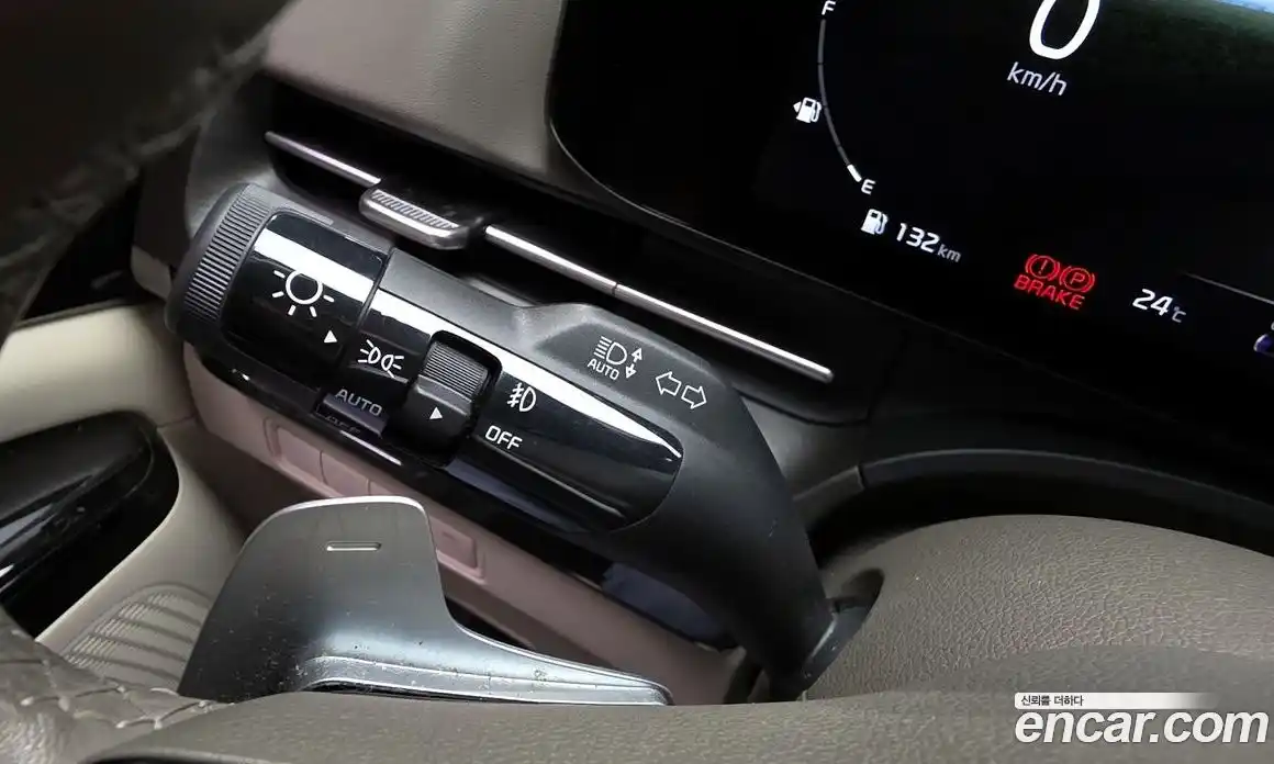 Kia Carnival 2022 3.5 автомат (гидро), фото 24