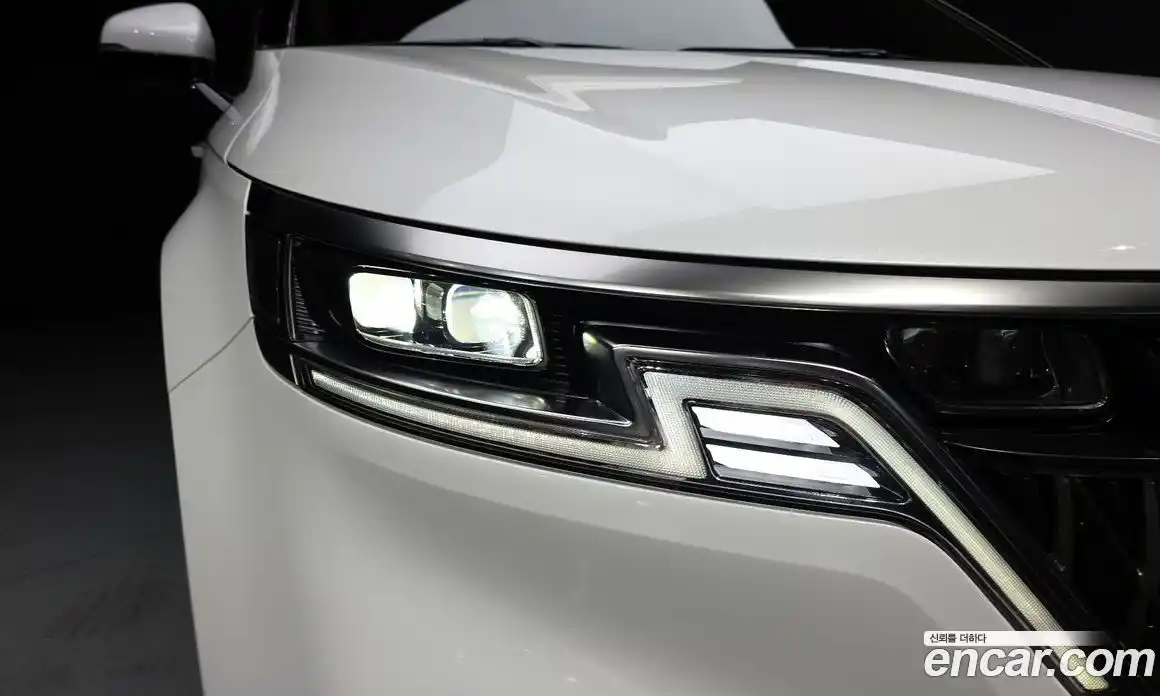 Kia Carnival 2022 3.5 автомат (гидро), фото 8