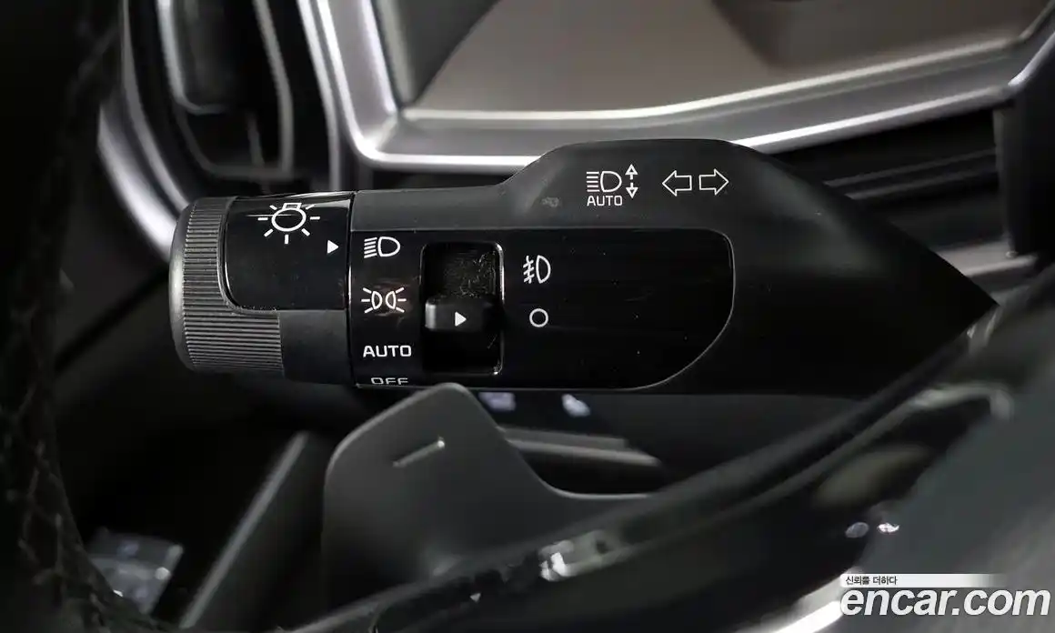 Kia Sorento 2023 2.5 автомат (гидро), фото 31
