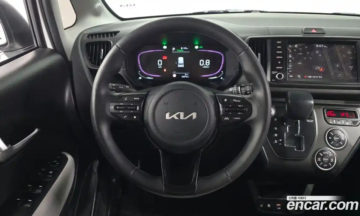 Kia Ray 2023 1.0 автомат (гидро), фото 19