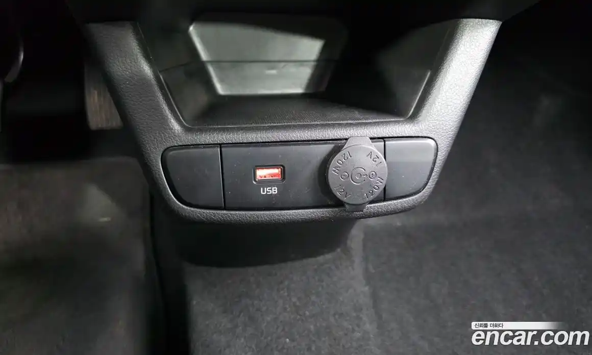 Kia Ray 2024 1.0 автомат (гидро), фото 16