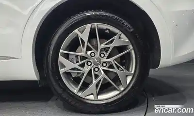 Genesis GV70 2023 2.5 автомат (гидро), миниатюра 6