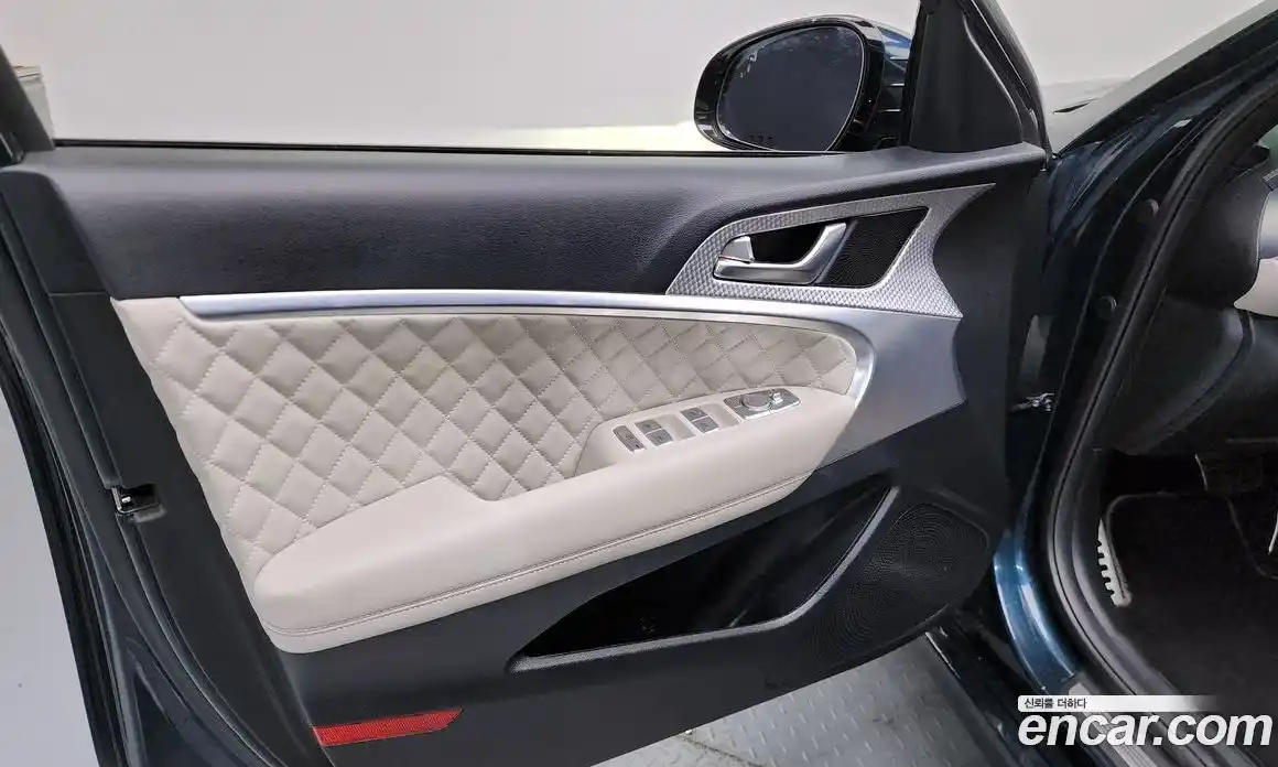 Genesis G70 2021 2.2 автомат (гидро), фото 14
