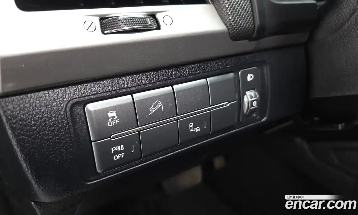 SsangYong Rexton 2018 2.2 автомат (гидро), фото 21