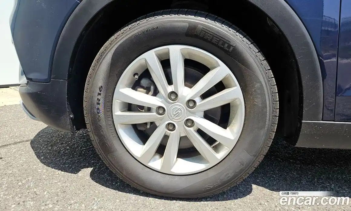 SsangYong TIBOLI 2015 1.6 автомат (гидро), фото 5