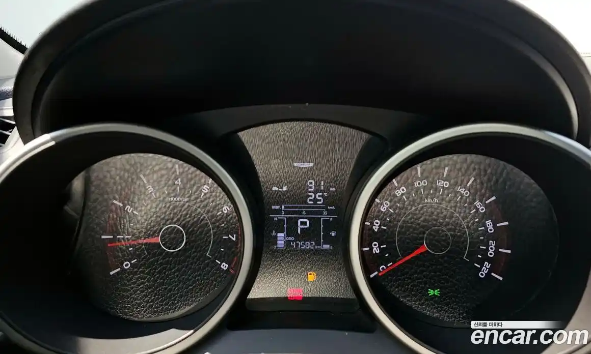 SsangYong TIBOLI 2015 1.6 автомат (гидро), фото 8