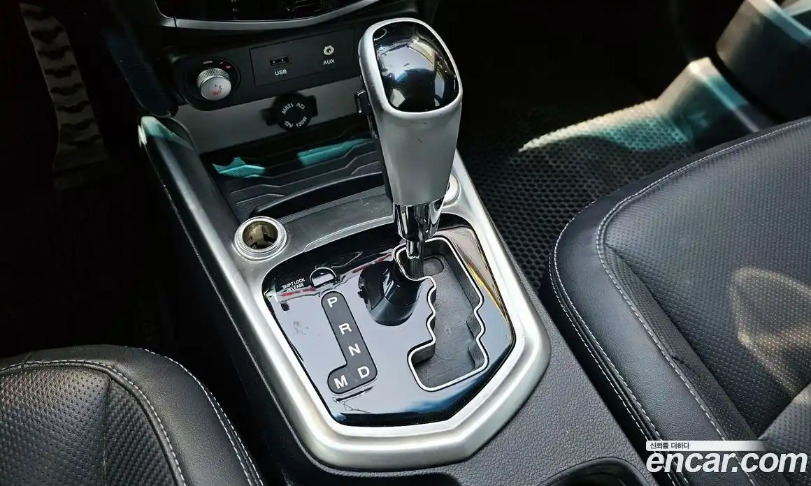 SsangYong TIBOLI 2015 1.6 автомат (гидро), фото 9
