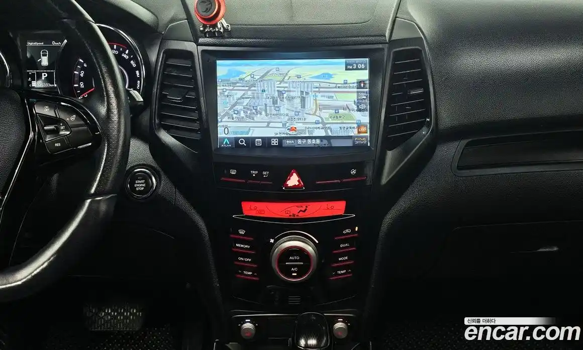 SsangYong TIBOLI 2016 1.6 автомат (гидро), фото 15