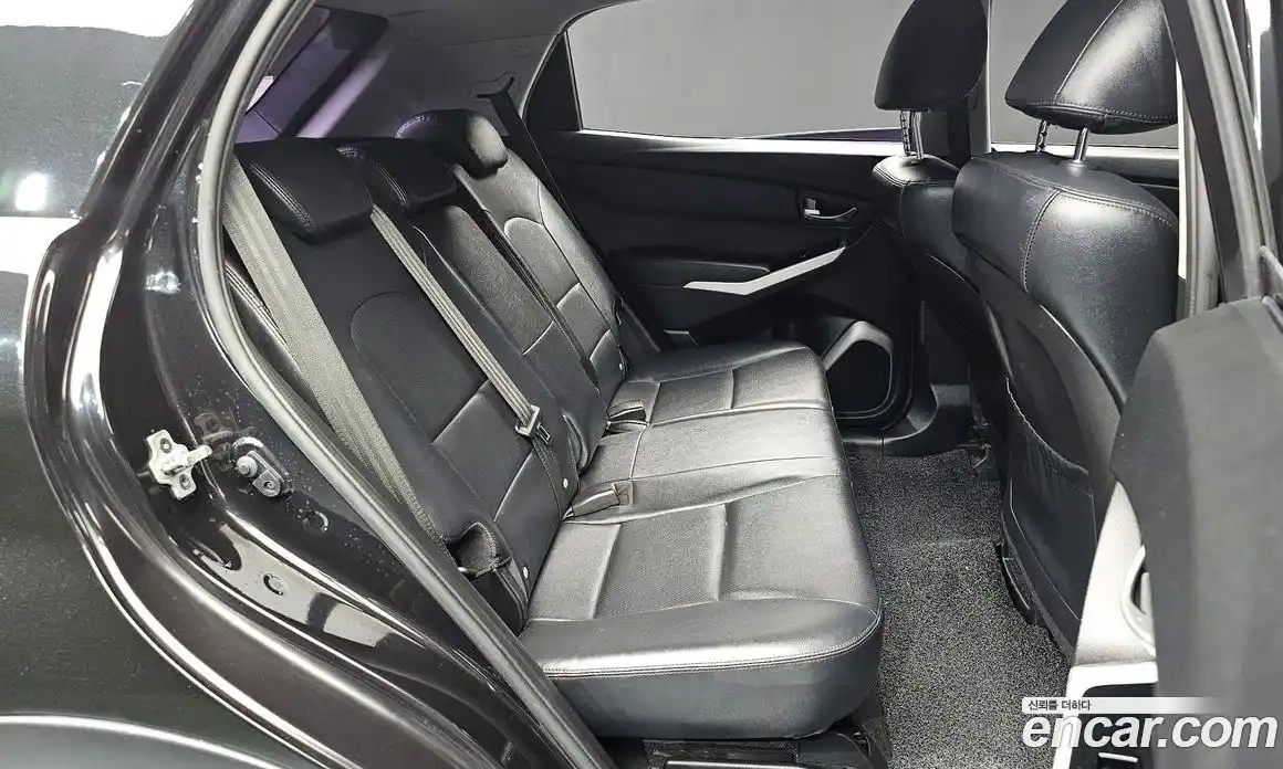 SsangYong Korando 2014 2.0 автомат (гидро), фото 11