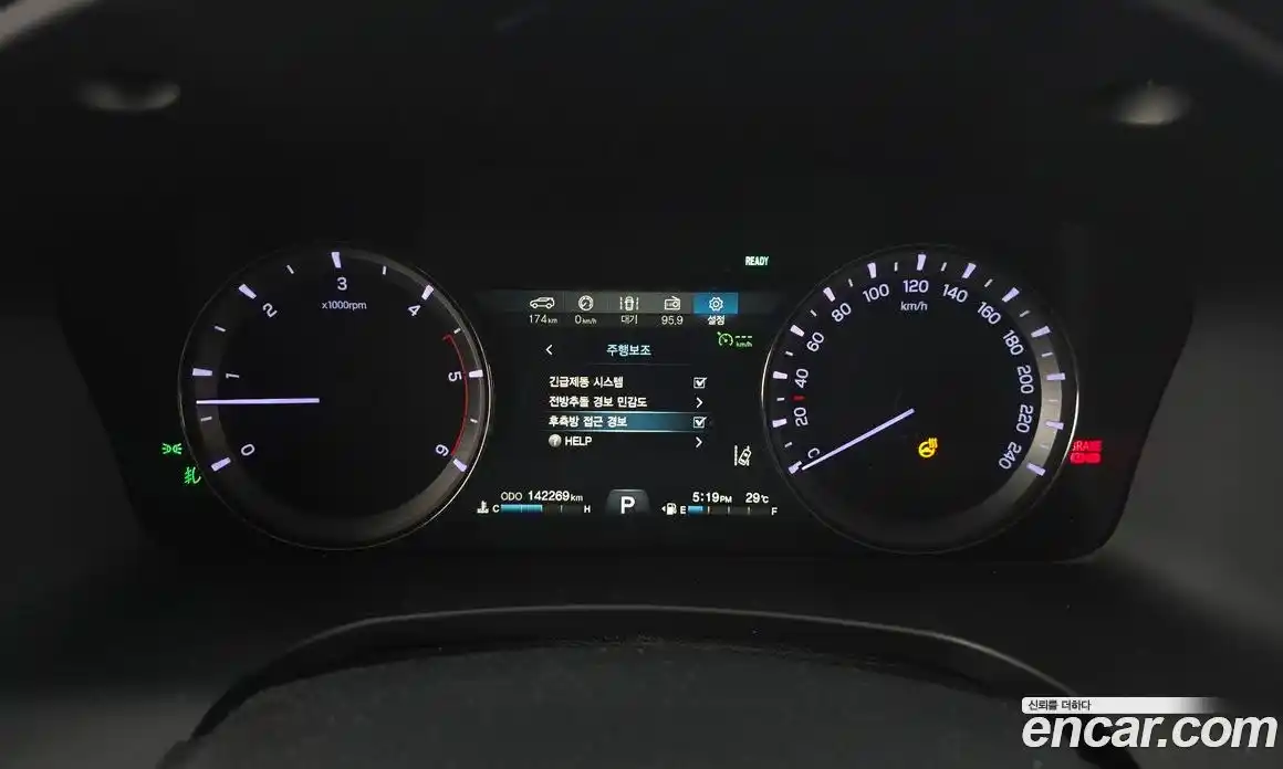SsangYong Rexton 2017 2.2 автомат (гидро), фото 8