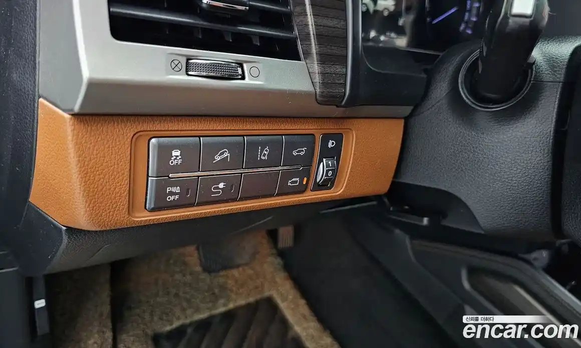 SsangYong Rexton 2017 2.2 автомат (гидро), фото 17