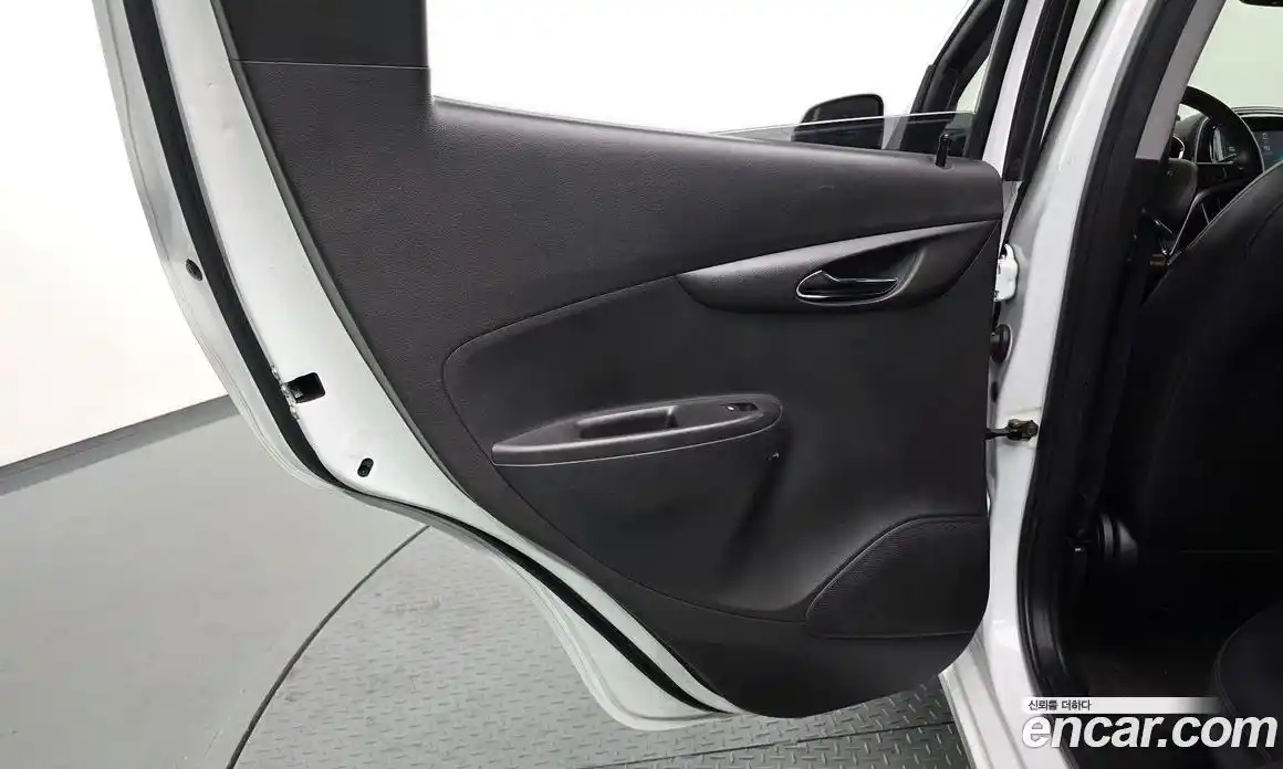 Chevrolet Spark 2016 1.0 гидро, фото 15