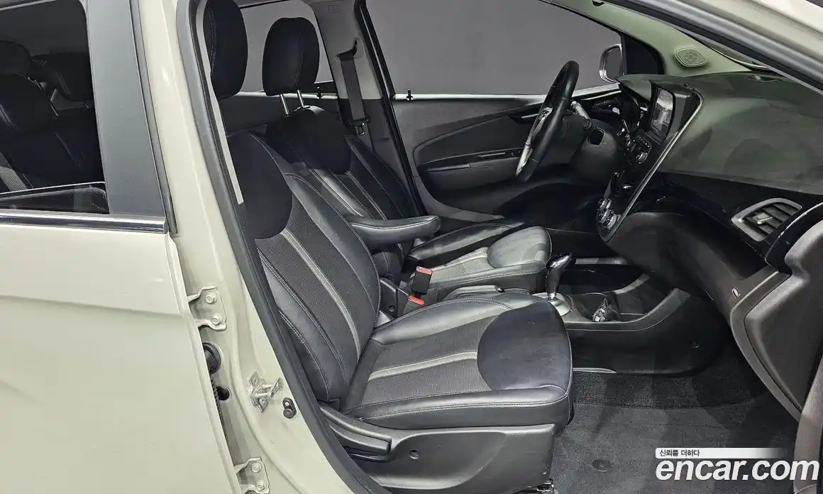 Chevrolet Spark 2019 1.0 автомат (гидро), фото 16